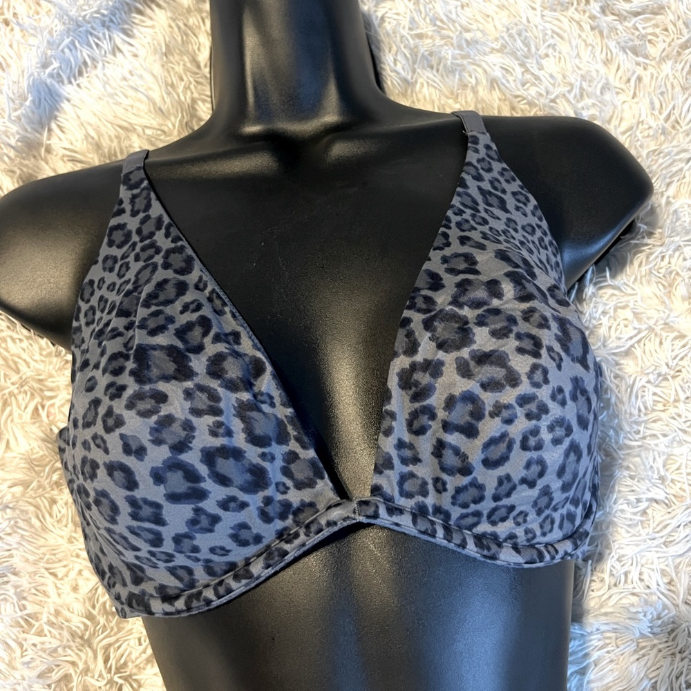 Incredible by Victoria's Secret Unlined Plunge Bra, Print, 34DD